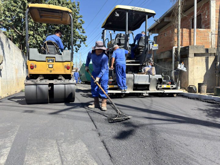 Nova Esperança recebe obras de pavimentação para melhorar mobilidade e infraestrutura