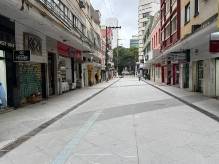 Ruas do Centro de Vitória ficam interditadas até outubro para obra de reurbanização