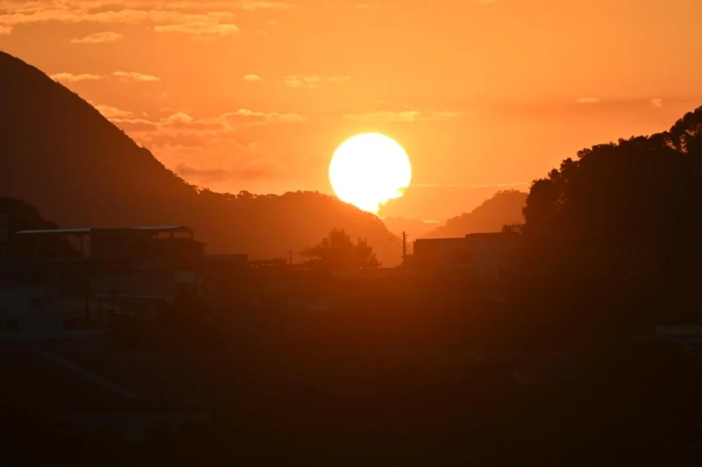 Calor de até 32°C continua no Espírito Santo, e previsão indica tempo firme nesta terça (13)