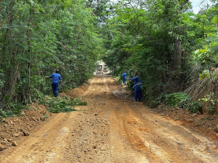 Cariacica avança com pavimentação de ruas em Vila Progresso e Retiro Saudoso