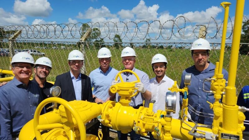 Renato Casagrande Inauguradou obra que expande a oferta de gás natural em Linhares