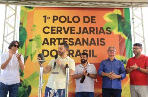 Viana inaugura primeiro campo de lúpulo privado e lança curso cervejeiro