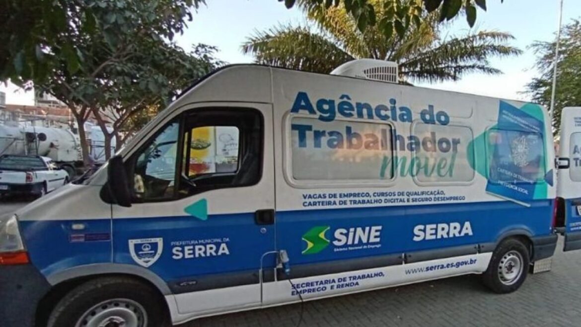 Sine Móvel da Prefeitura da Serra esteve no bairro Tubarão