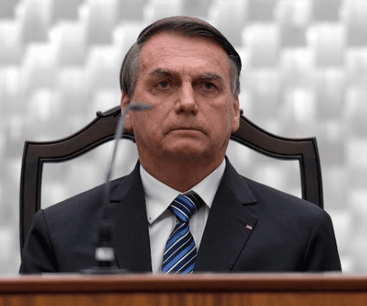 Ministério da Saúde reafirma que divulgação do cartão de vacina de Bolsonaro viola a Lei Geral de Proteção de Dados