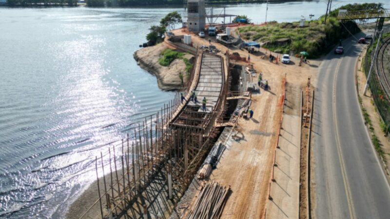 Nova Orla de Cariacica: Secretaria de Obras inicia construção de deques e de passarela suspensa sobre a baía
