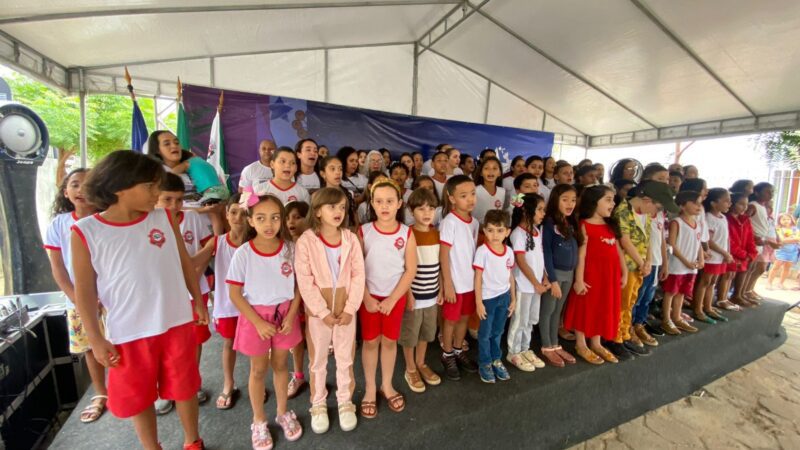 Ordem de Serviço é assinada pelo Governo do Estado para iniciar a reconstrução da escola municipal de Ecoporanga