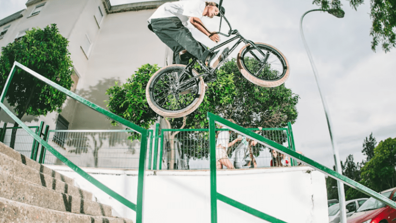 Ação e adrenalina: 1º Campeonato Capixaba de BMX Street agita Vitória neste fim de semana!