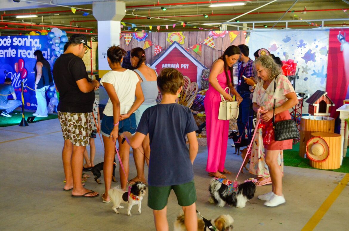 Arraiá reúne mais de 160 pets e agita fim de semana em Linhares