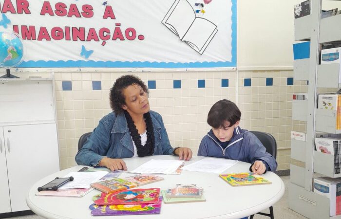 Estudantes da rede de ensino de Vitória fazem avaliação de fluência de leitura