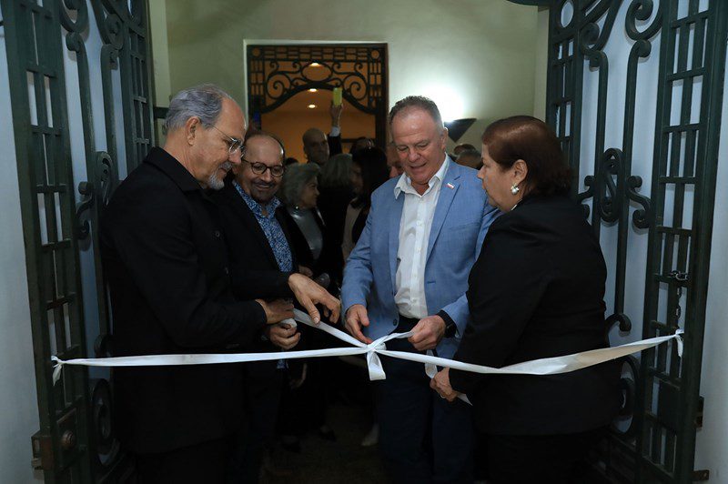 Palácio Anchieta abriga a exposição “Novos Viajantes”, apresentando obras de 34 artistas do Espírito Santo