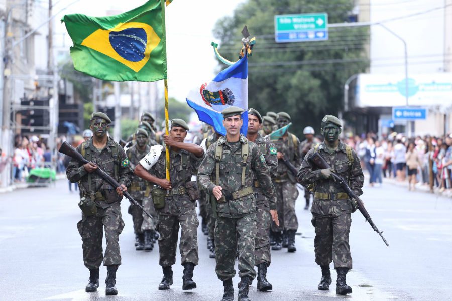 Linhares 223 anos: desfile cívico-escolar acontece nesta terça-feira (22) no bairro Interlagos