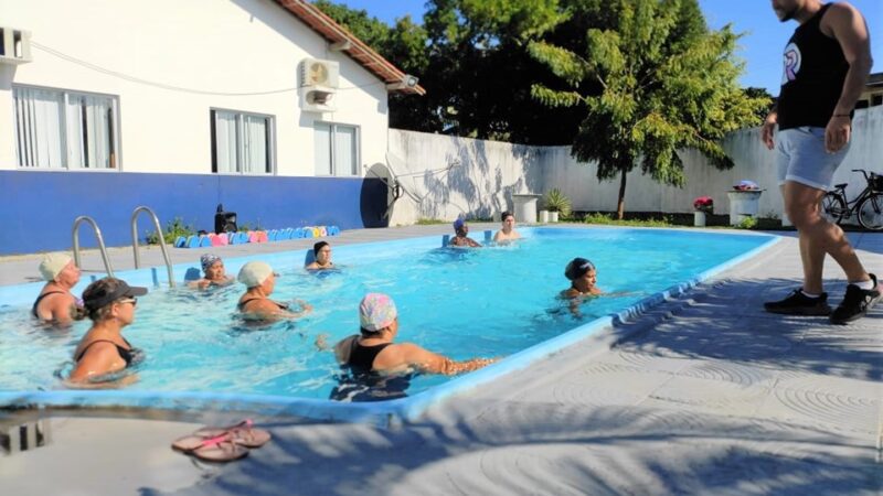 CCI reabre piscina e recomeça aulas de hidroginástica para os Idosos.