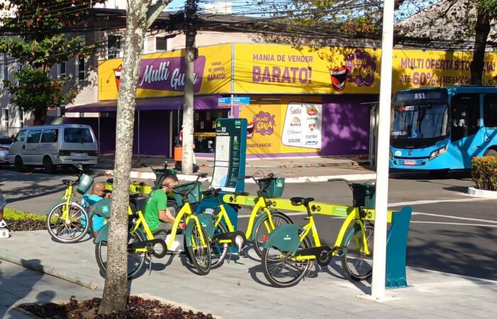 Mobilidade urbana: Jardim Camburi ganha estação do Bike Vitória.