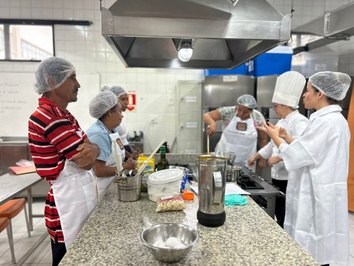 Projeto Vix + Cidadania promove aprendizado sobre uso completo dos alimentos