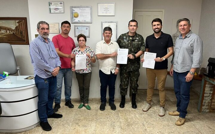 Assinada ordem de serviço para melhorias estruturais do tiro de guerra de Guaçuí