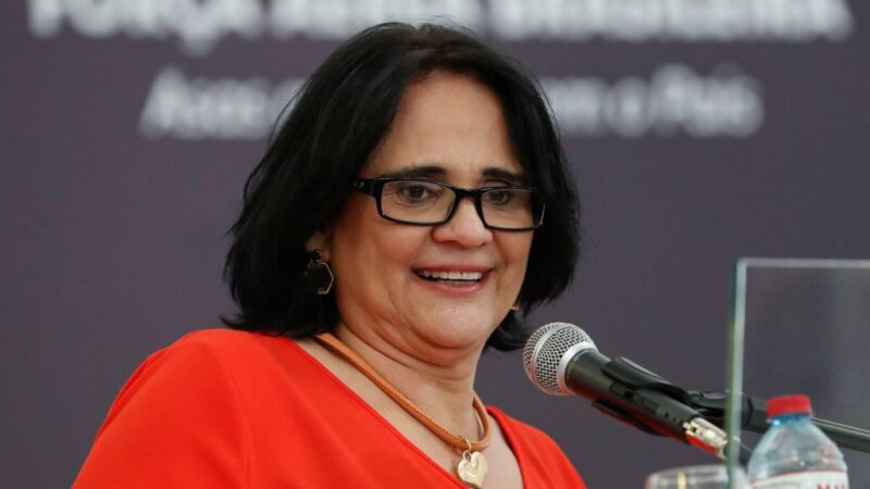 Senadora Damares Alves encabeça o lançamento da campanha de filiação do movimento ‘Mulher, tome partido’ em Vitória