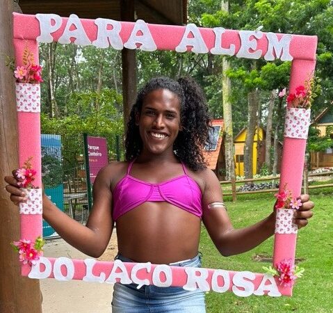 “Para Além do Laço Rosa” foi tema para falar sobre a campanha outubro rosa com acolhidas de abrigos da capital
