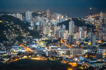 Turismo em Ascensão: Hospedagem em Vitória Registra Notável Aumento no Final do Ano