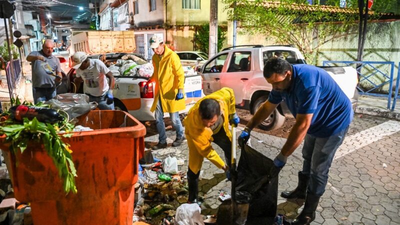 Prefeitura de Vitória Coleta 74 Toneladas de Resíduos domiciliares em Mutirão Noturno desta segunda