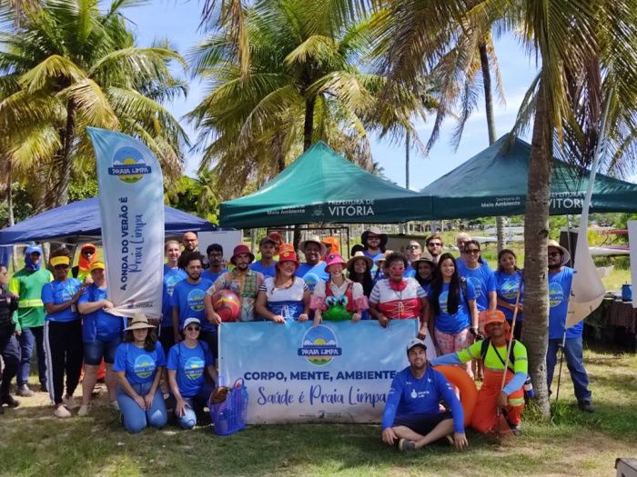 Sucesso Sustentável: Campanha Praia Limpa 2024 Brilha nas Areias de Vitória