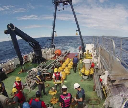 Exploração Marítima: Espírito Santo Assume Liderança na Busca por Atividades de Mineração no fundo do Mar