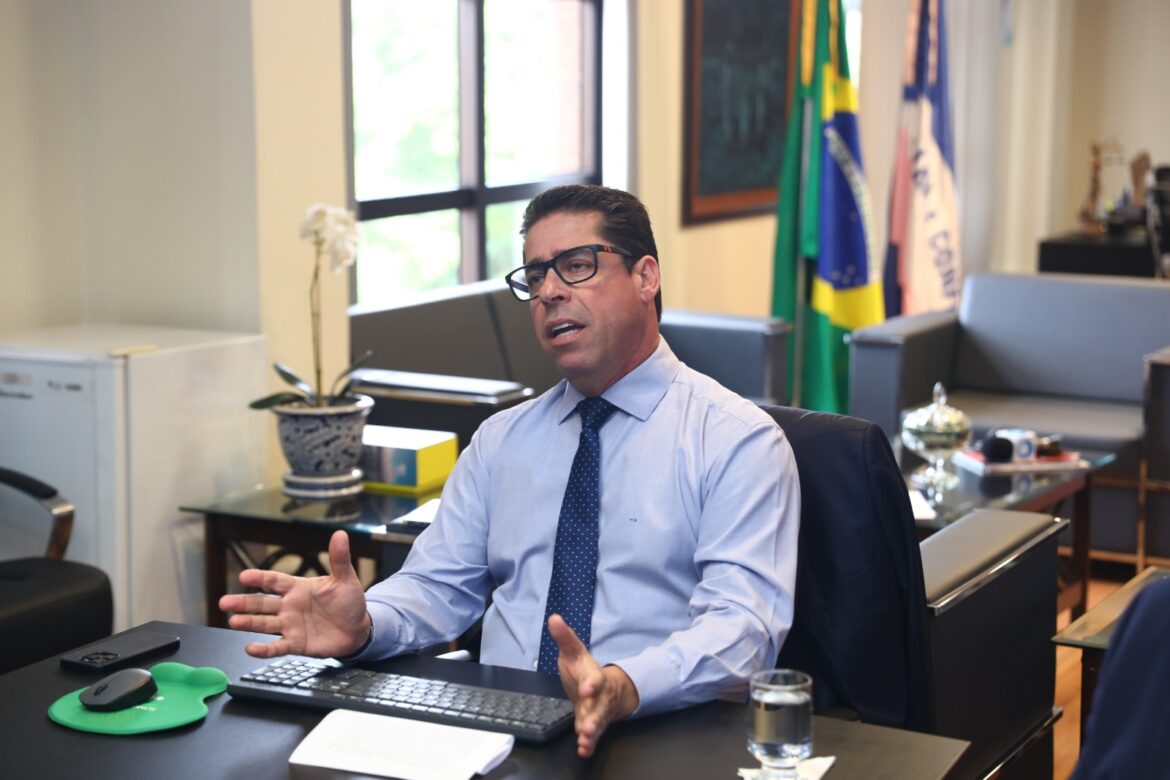 Diálogo entre Assembleia Legislativa e prefeitos do Sul visa desburocratizar recursos