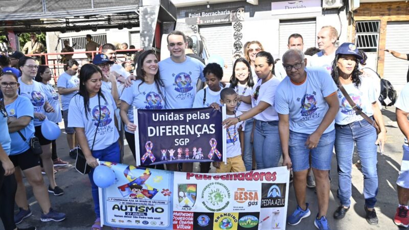 Pazolini participa de Caminhada de conscientização sobre autismo em São Pedro