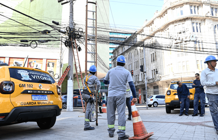 Prefeitura e EDP Juntas na Luta contra Instalações Clandestinas