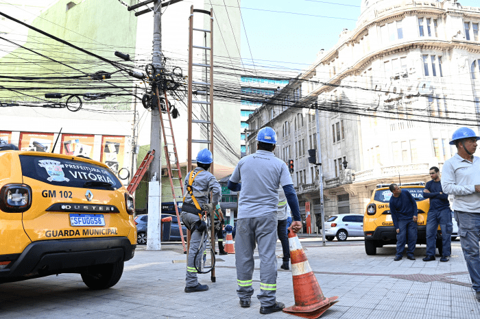 Prefeitura e EDP Juntas na Luta contra Instalações Clandestinas