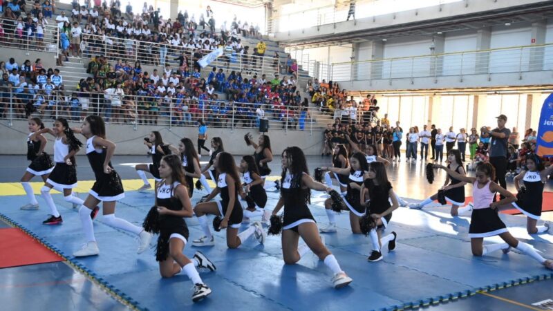 Pazolini abre os Jogos Escolares Municipais que promovem socialização e diversão em Vitória