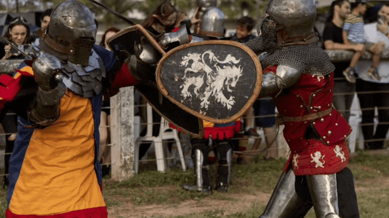 Festival medieval no ES: concurso de fantasias, batalhas e muita diversão