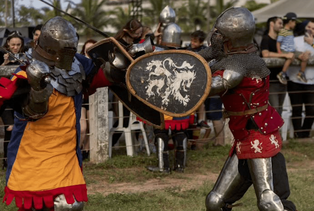 Festival medieval no ES: concurso de fantasias, batalhas e muita diversão