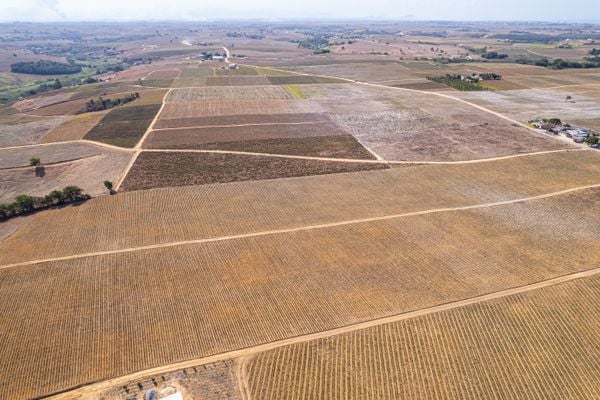 Devido à escassez de chuvas, o Espírito Santo pode implementar restrições no consumo de água