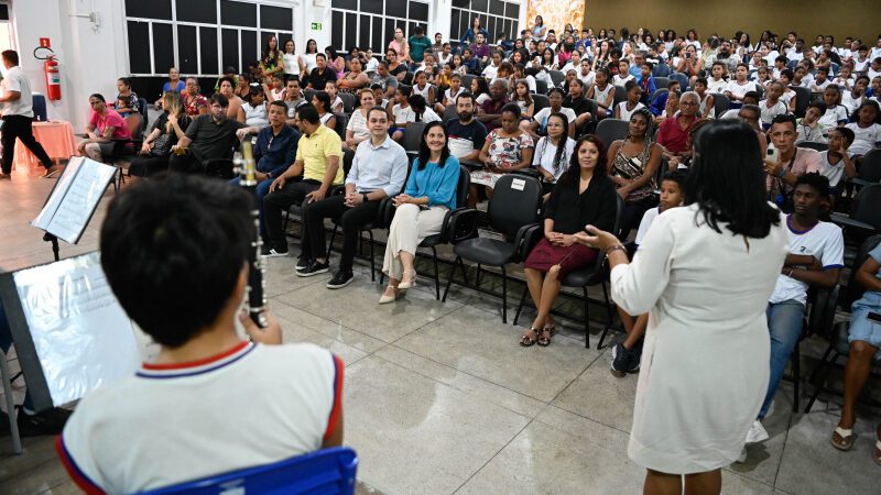 A EMEF Heloisa Abreu Judice de Mattos, localizada em Inhanguetá, contará com ginásio e quadra renovados