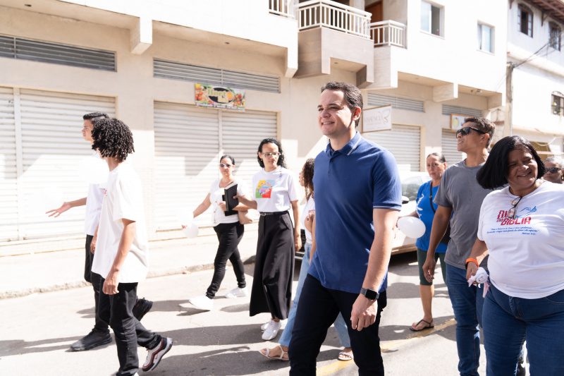 Marcha pela Paz atrai centenas de fiéis às ruas da Grande Maruípe