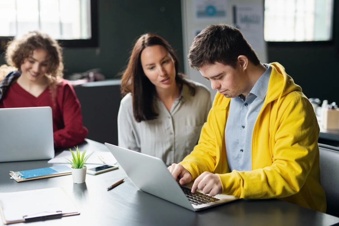 Curso Gratuito de Informática no ES: Unimed Sul Capixaba Investe em Inclusão